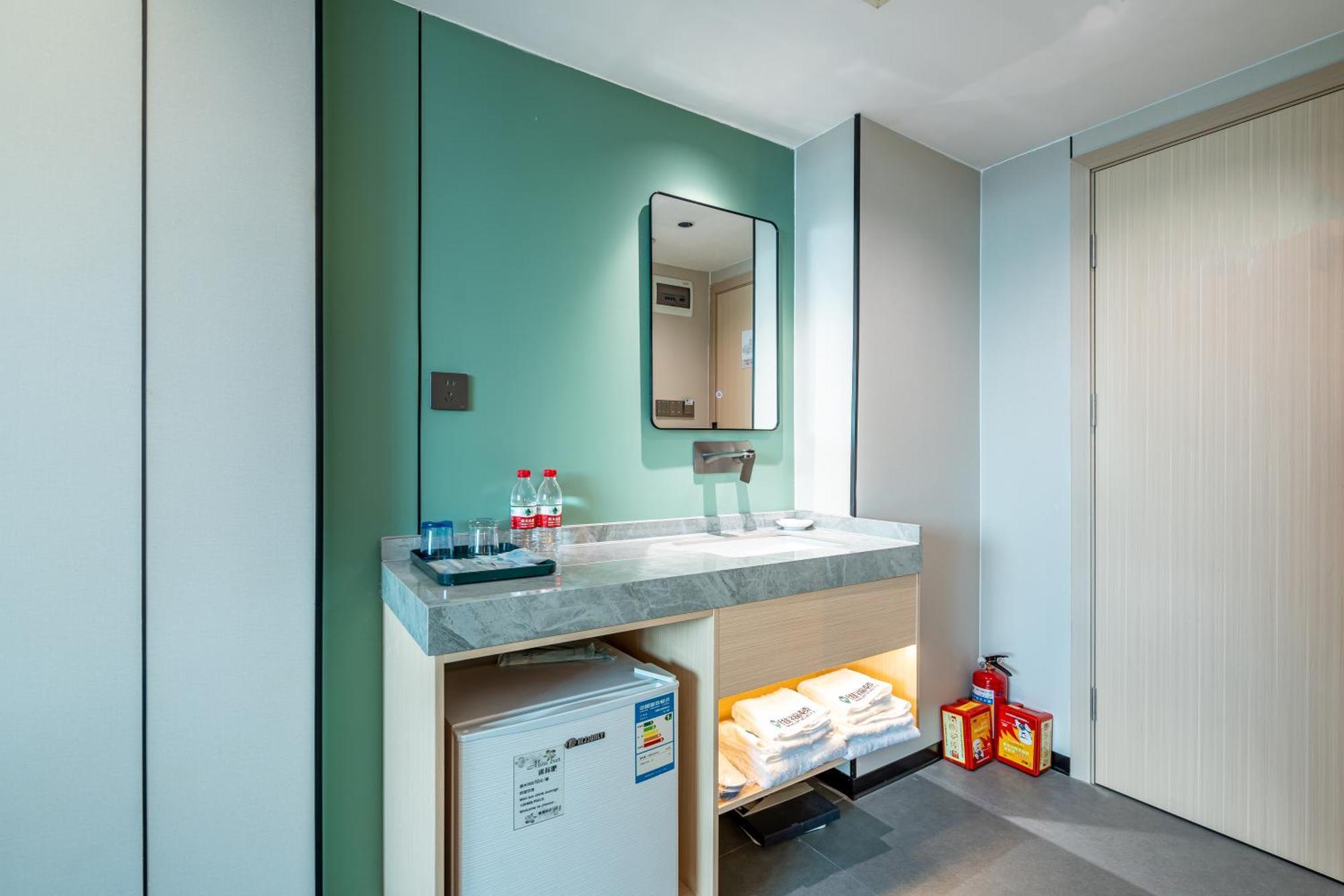 Waifiden Hotel -Former Tokai Hotel - Xiaobei Metro Station - During The Canton Fair, There Will Be Shuttle Buses For Transportation Back And Forth Екстер'єр фото