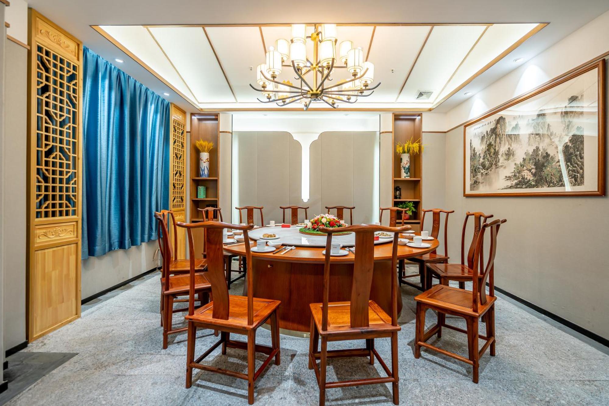 Waifiden Hotel -Former Tokai Hotel - Xiaobei Metro Station - During The Canton Fair, There Will Be Shuttle Buses For Transportation Back And Forth Екстер'єр фото