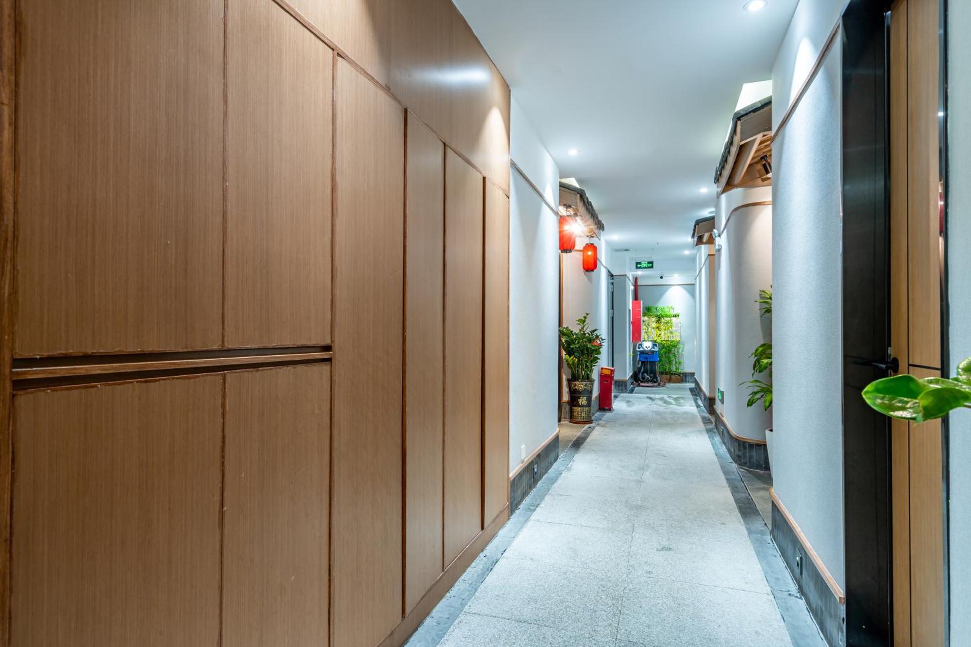 Waifiden Hotel -Former Tokai Hotel - Xiaobei Metro Station - During The Canton Fair, There Will Be Shuttle Buses For Transportation Back And Forth Екстер'єр фото